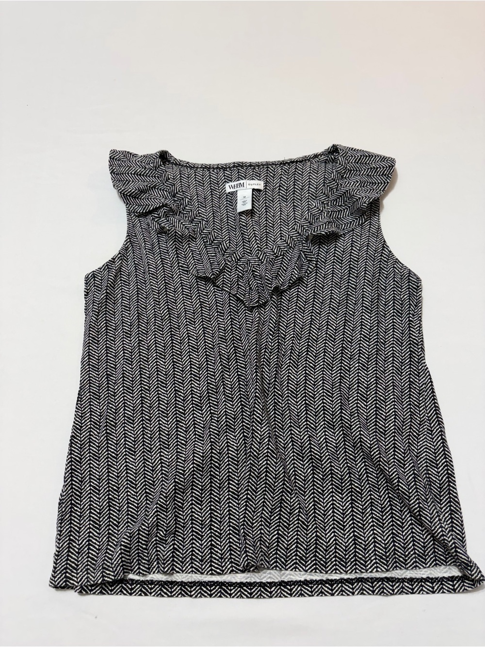 White House Black Market Chevron Ruffle Tank Top Medium Black White Sleeveless